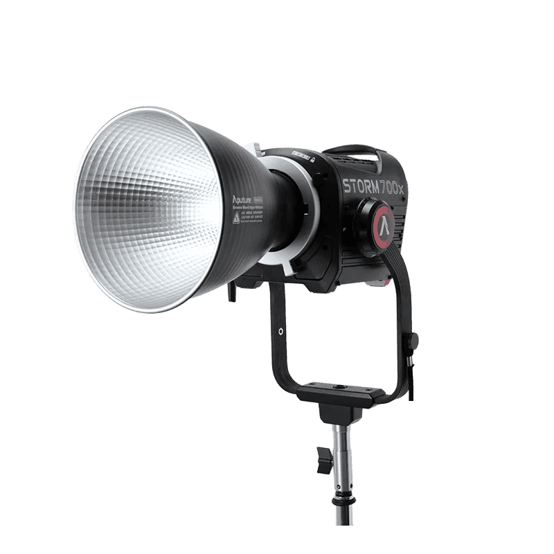 Aputure Storm 700x